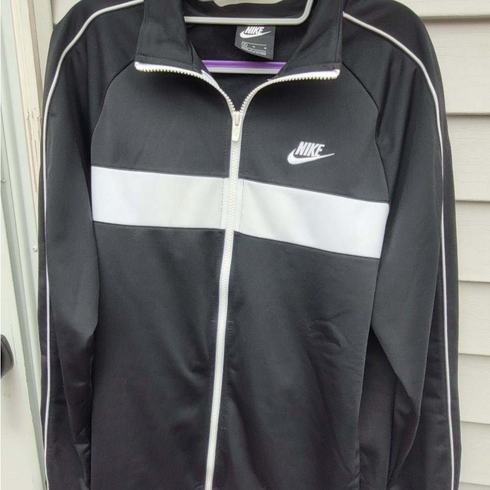 Nike Men's Black and White Jacket